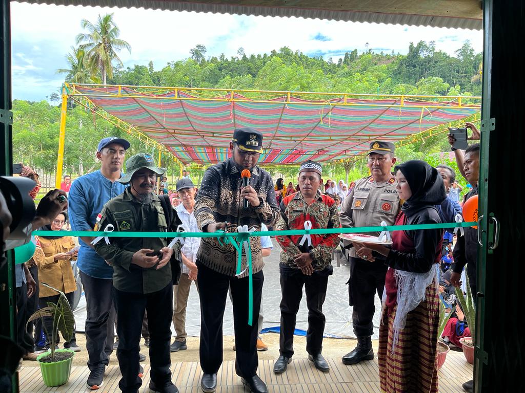 Bupati Bassam Resmikan Lumbung Pangan Masyarakat Soligi