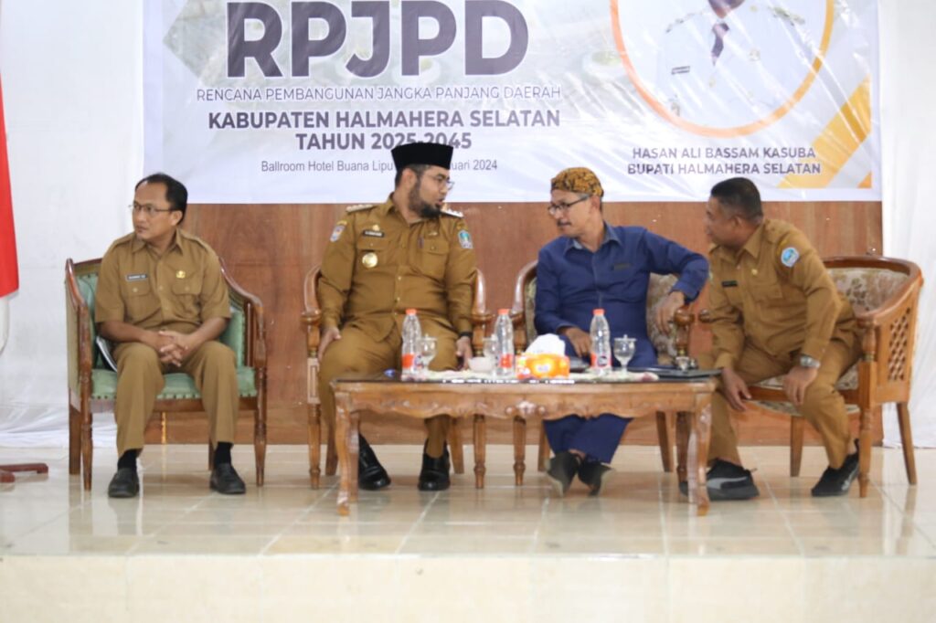 Bupati Halsel, Resmi Buka Forum RPJPD 2025-2045
