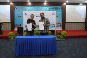 Jadi Tamu Istimewa Bupati Halsel Tandatangani Persetujuan RBD Malut
