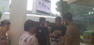Front Mahasiswa Haltim Gelar Aksi di Depan Kantor ESDM dan KLHK RI Jakarta Tuntut PT. Forward Matrix Angkat Kaki dari Wasile