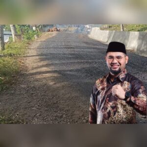 Setelah Jalan Obi, Bupati Hasan Ali Bassam Kasuba Kembali Fokus Hotmix di Pulau Makian