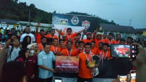 Babang Bersatu Juara Saketa Cup, Ribuan Suporter Teriak MK-Bisa Gubernur Maluku Utara