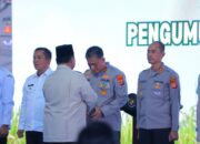 Presiden Prabowo Anugerahkan Satyalancana Wira Karya Kepada Kapolres Lampung Selatan